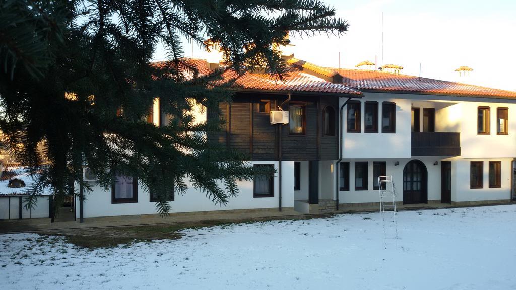 Family Hotel Elegance Arbanasi Eksteriør bilde