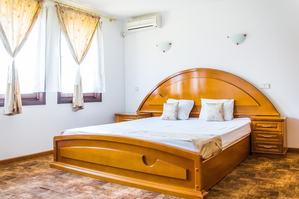 Family Hotel Elegance Arbanasi Eksteriør bilde