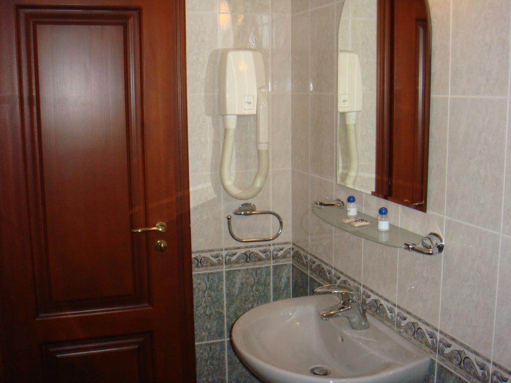 Family Hotel Elegance Arbanasi Rom bilde